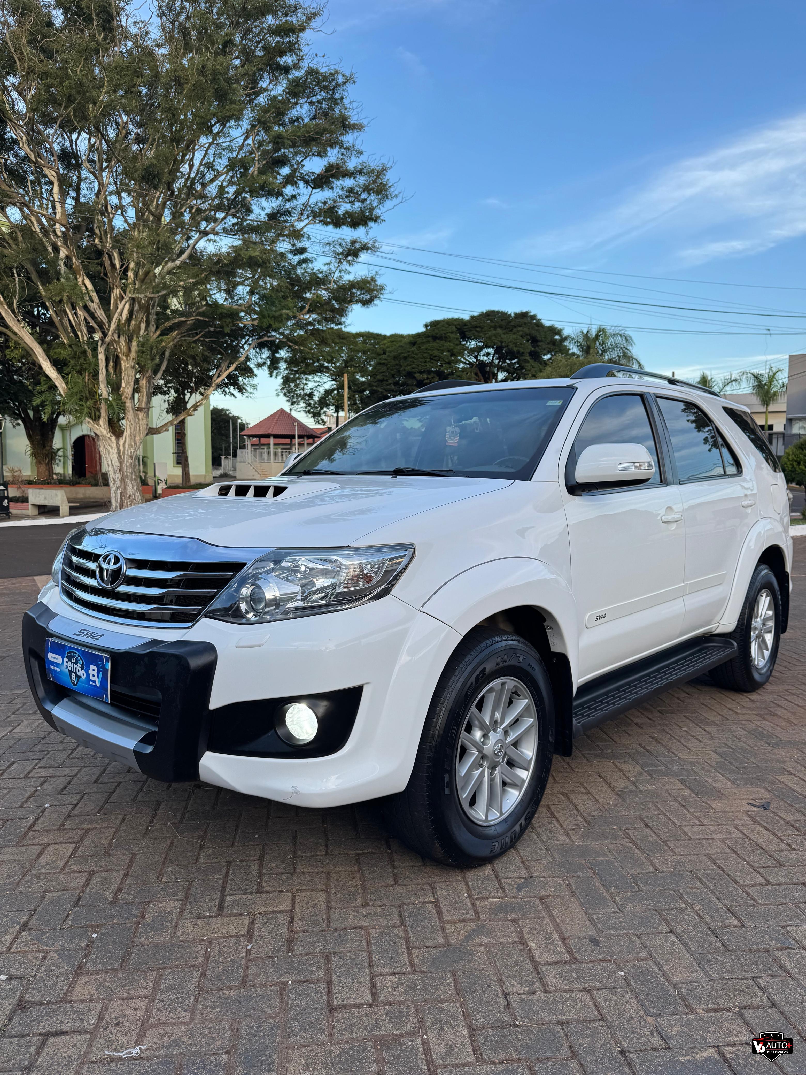 HILUX SW4 SRV 3.0 DIESEL